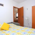With Parking Space Marusici, Omis - 956 شقة *