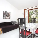 With Parking Space Marusici, Omis - 956 * ميميتسا