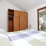 With Parking Space Marusici, Omis - 956 * ميميتسا